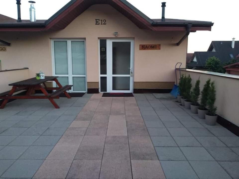 Apartman Naomi E12 Nová Lesná Exteriör bild